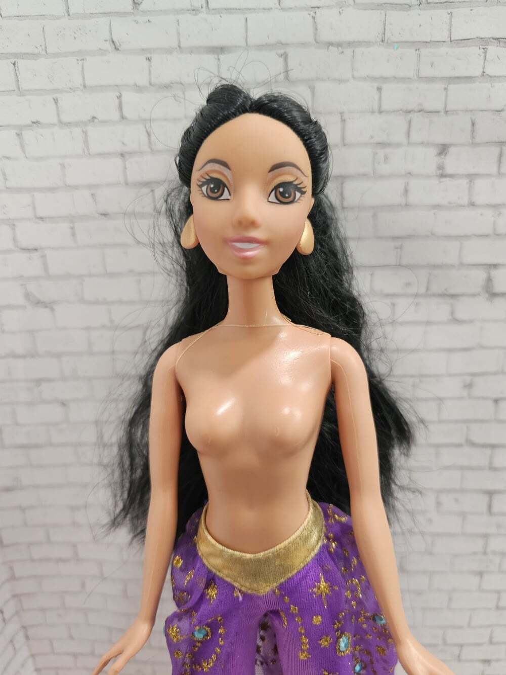 2007 Mattel Disney Princess Enchanted Tales Jasmine Doll Purple Pants Outfit